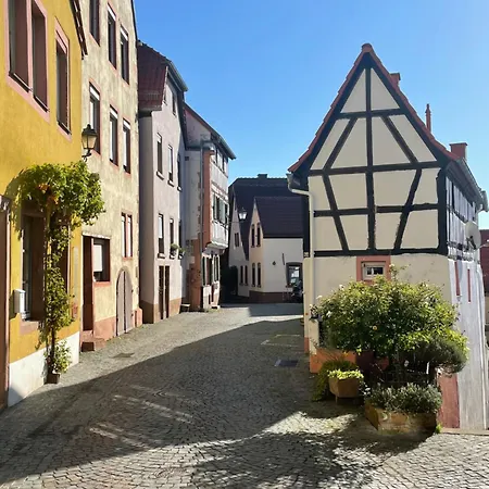 Hotel Zum Burggraf Neuleiningen