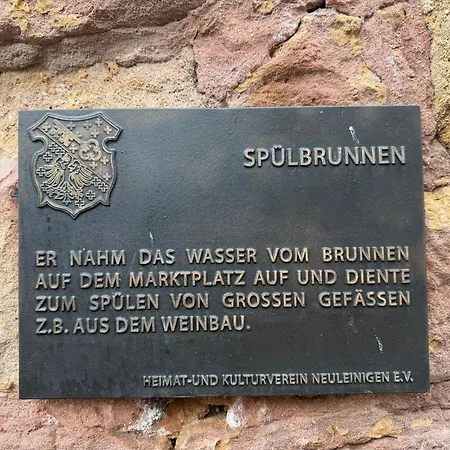 Zum Burggraf Otel
