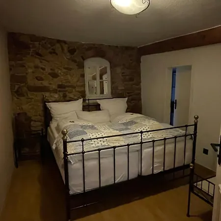 ホテル Zum Burggraf