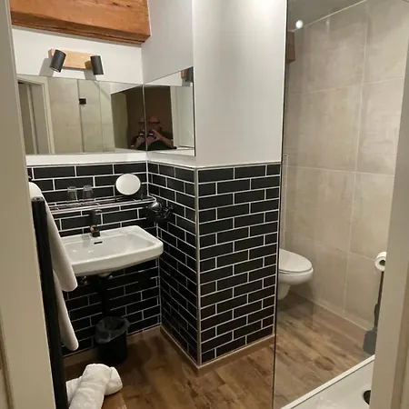 Hotel Zum Burggraf 3*
