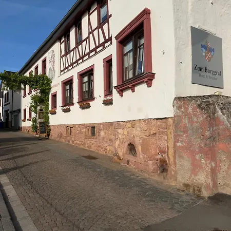 Zum Burggraf Hotel